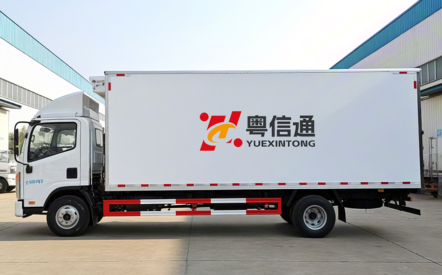 5.6米厢式货车